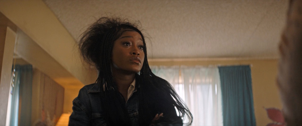 One of Them Days (2025) BDRip Hin + Eng + Tam + Tel 1080p x264 AVC DDP 5.1 ESub CineVood.mkv_snapshot_00.12.46.975